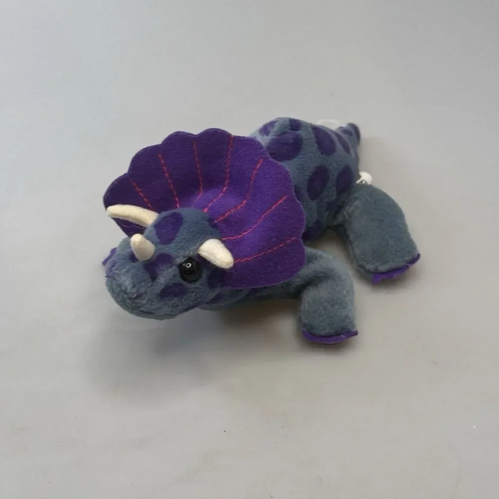 24K Company Fantasaurs 1997 Purple Triceratops Dinosaur Beanie Plush EUC